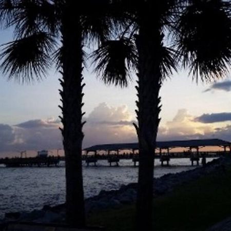 St. Simons Island T15 Downstairs Beachy Quiet King Bedヴィラ エクステリア 写真